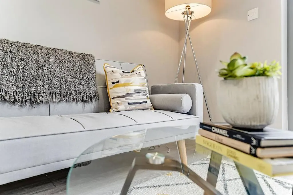 Modern 1 Bed Apt By Old Street / Shoreditch Apartment London