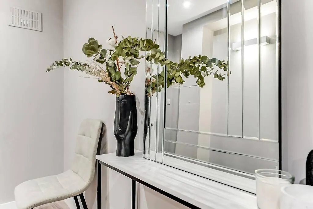 Modern 1 Bed Apt By Old Street / Shoreditch Apartment London 0*,  United Kingdom