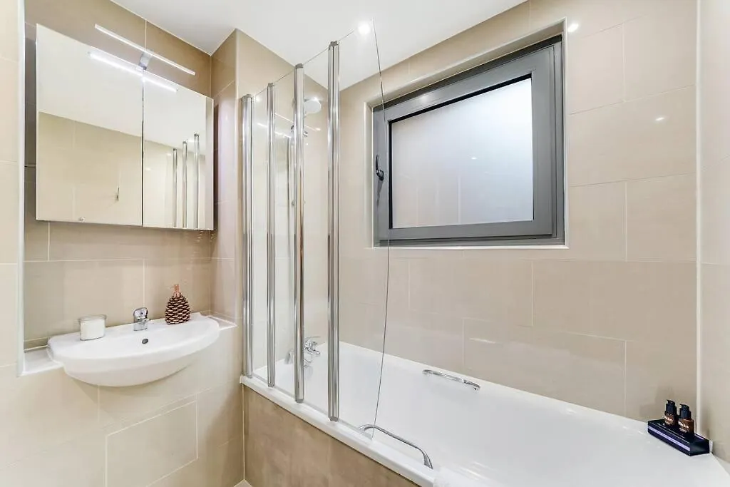 Modern 1 Bed Apt By Old Street / Shoreditch Apartment London